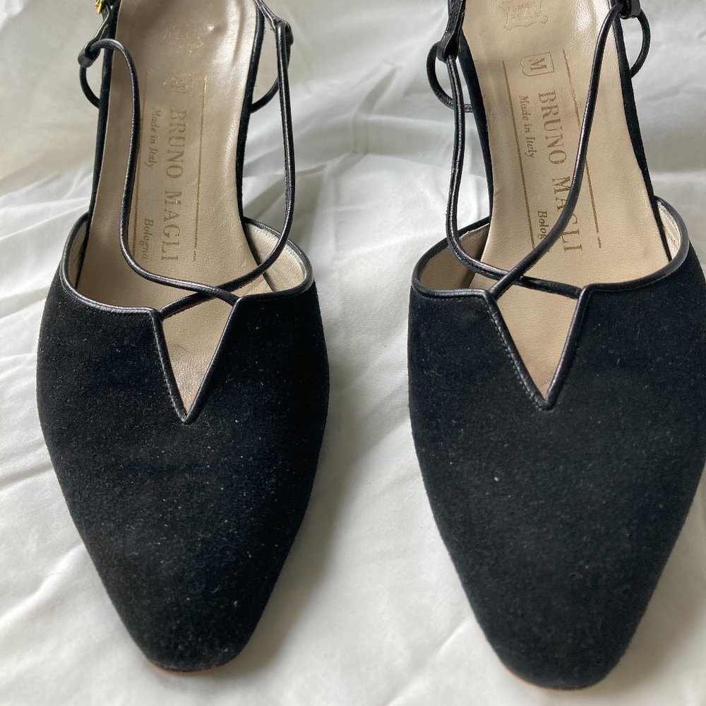 Sexy Bruno Magli Slingbacks